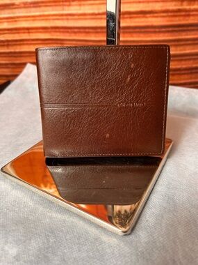 Nicole Christian Italy Leather Bifold Wallet ID slot, card slots, bill slips